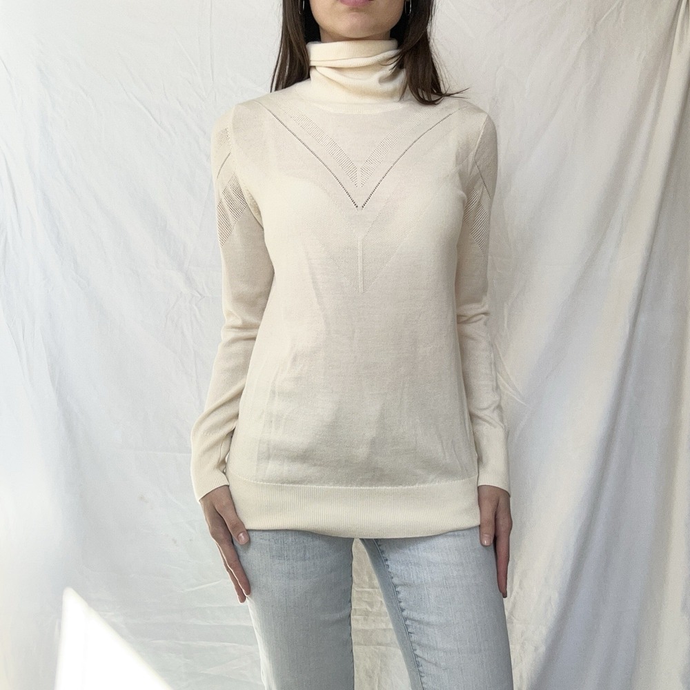 Banana Republic Merino Wool Turtle Neck Sweater 90s Classic Luxury Minimalist